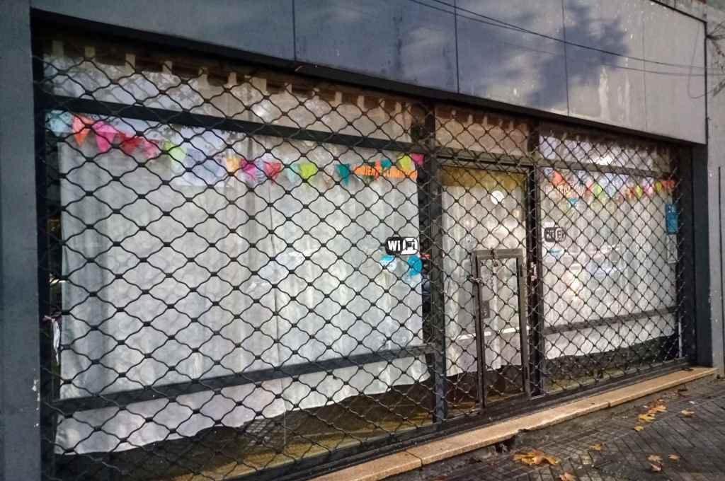 Rosario: balearon el frente de un bar en barrio Echesortu
