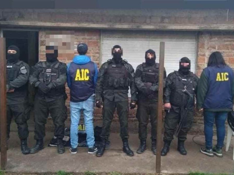 Video: allanamientos positivos con tres detenidos