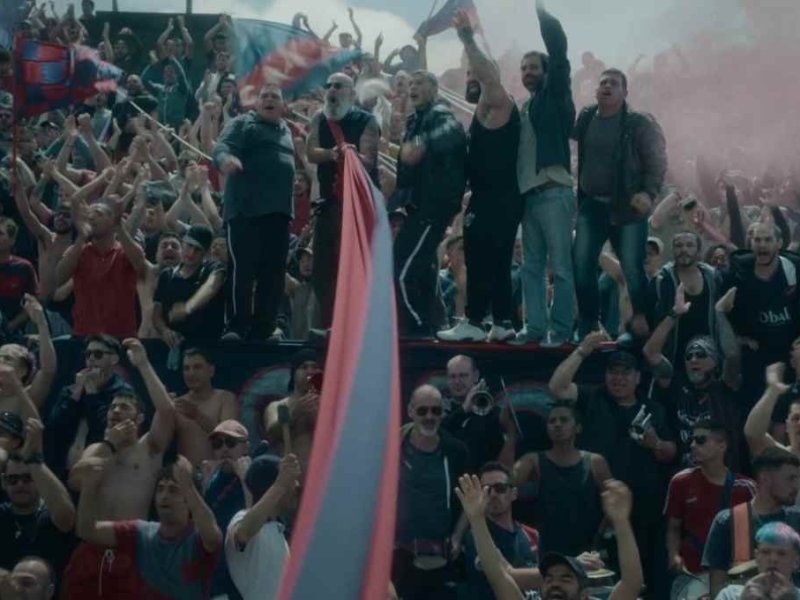 Barrabrava: clima de cancha y clubes prisioneros de barras