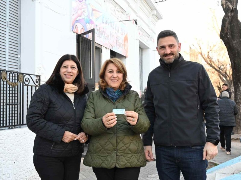 Fein y Estévez destacaron el frente que ganó la interna al peronismo
