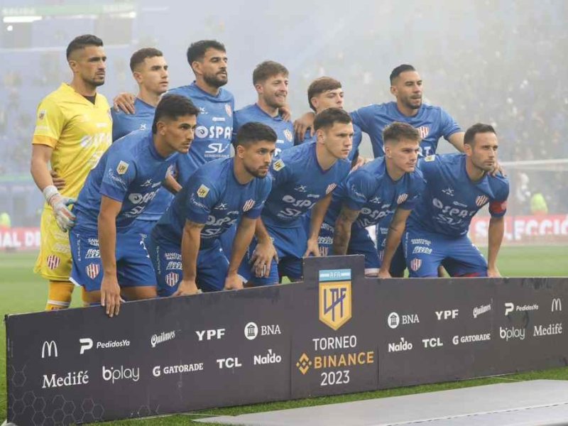 Unión empató en su visita al Amalfitani