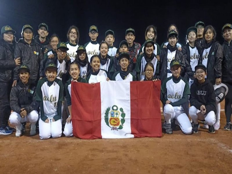 La copa voló hacia Perú