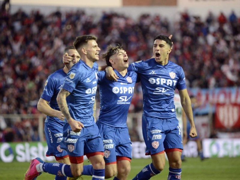 Un día Unión volvió al gol y ganó: fue 2-0 a Defensa y Justicia