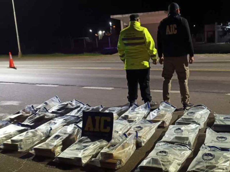 Secuestraron más de 200 kilos de marihuana en Villa Ocampo