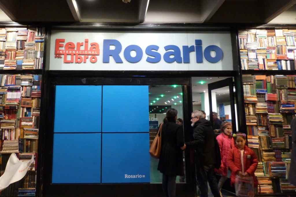 Escrituras under en la Feria Internacional del Libro de Rosario