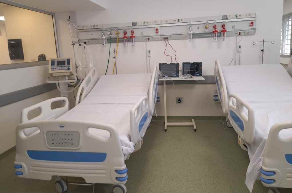 El gobernador inauguró la remodelación del hospital de San Javier