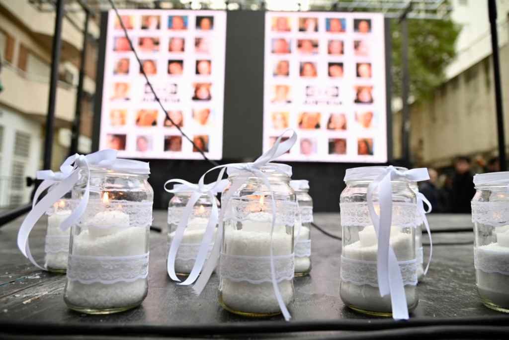 Acto muy emotivo por el décimo aniversario de la tragedia de Salta 2141