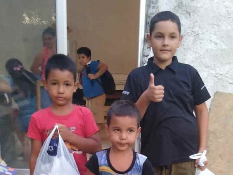 Una campaña para regalar juguetes a 1.000 niños y niñas en su día
