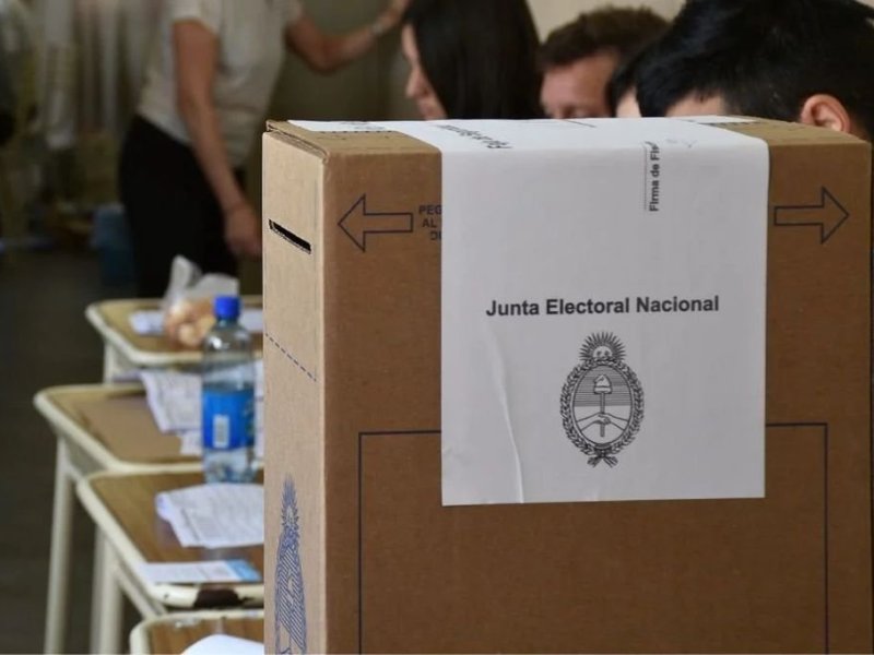 En Santa Fe, las elecciones comenzaron con normalidad