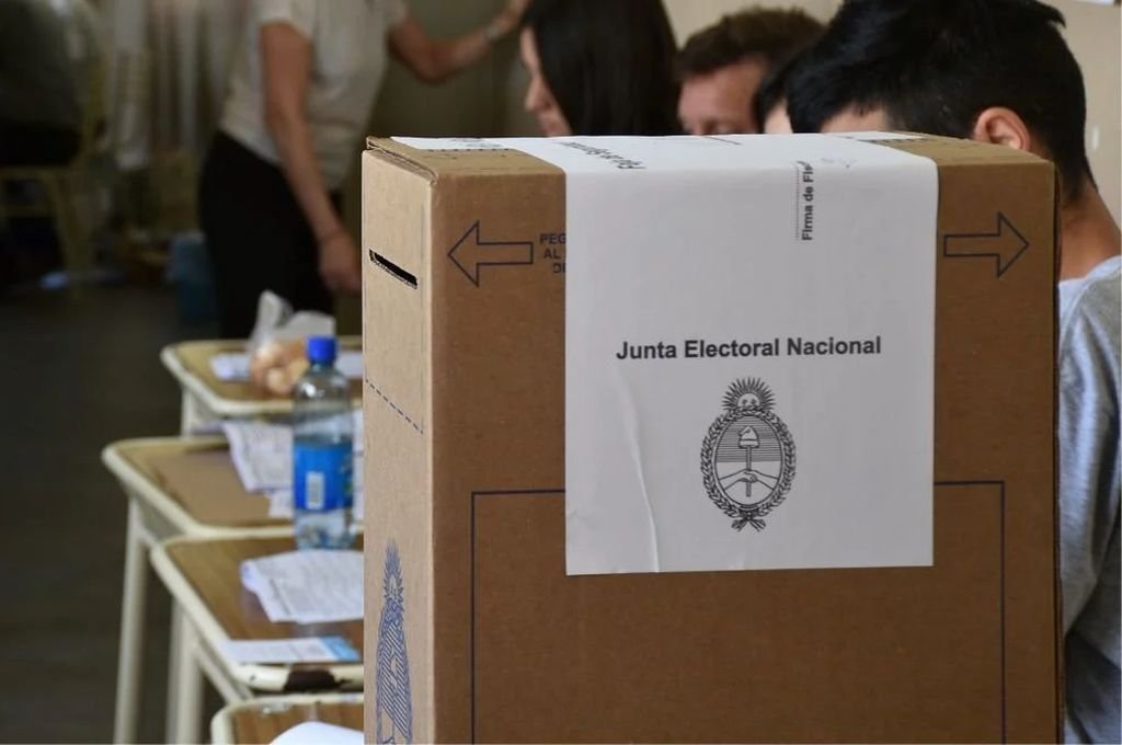 En Santa Fe, las elecciones comenzaron con normalidad