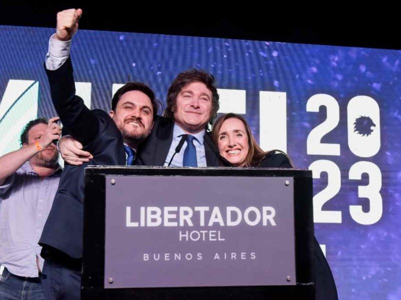 Norte de Santa Fe: Milei, con paso triunfal