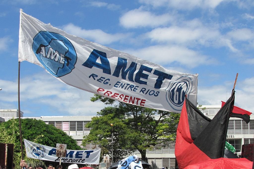 AMET solicitó una nueva reunión paritaria