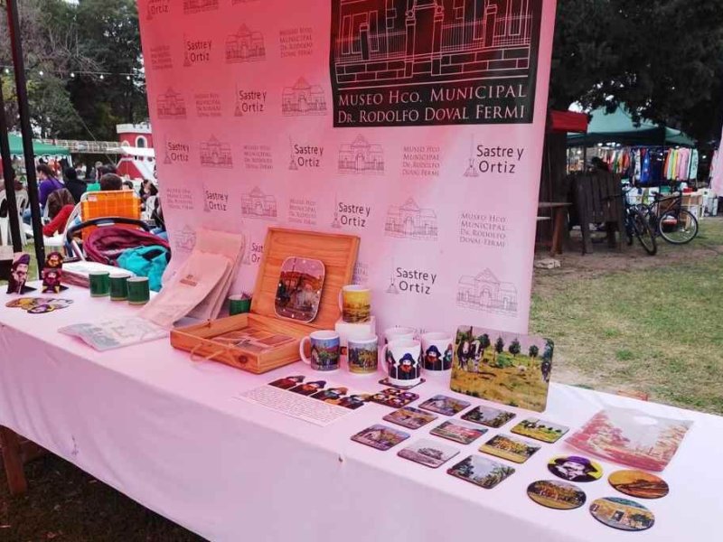 En Sastre lanzan una tienda al estilo de los grandes museos