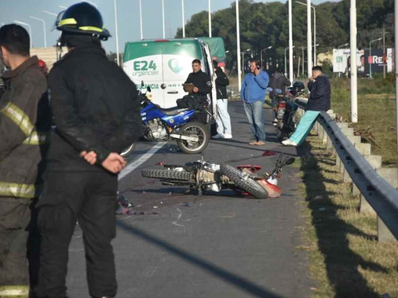Un motociclista falleció en un accidente en la autopista Santa Fe-Rosario