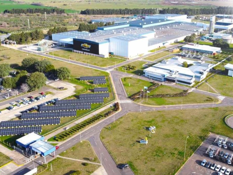 General Motors inauguró un Parque Solar con 400 paneles en su planta santafesina