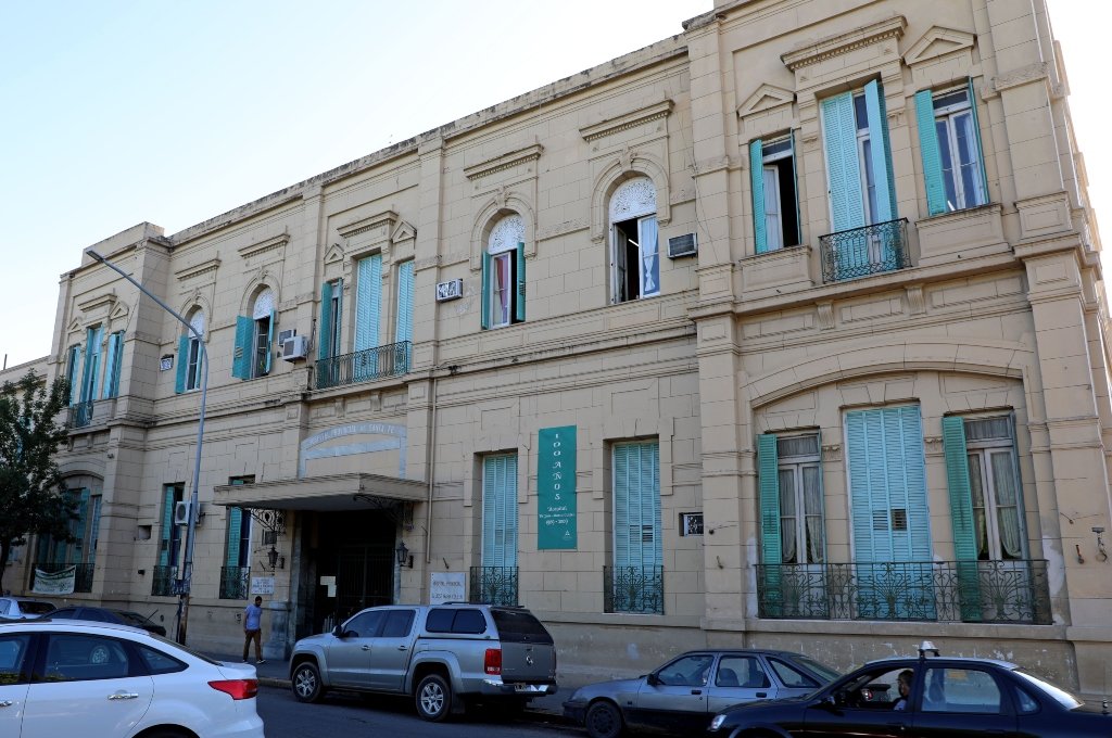 Santa Fe: murió en el Cullen un hombre acribillado a tiros hace dos semanas