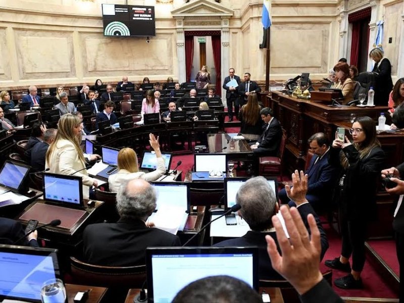 Media sanción para el proyecto que busca disminuir las tarifas eléctricas