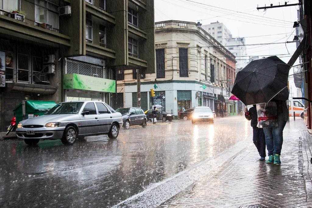 Llegaron lluvias, pero sólo en la región de Rosario