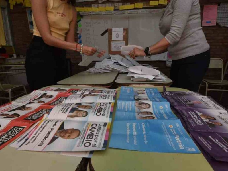 Elecciones 2023: cerraron las mesas en Santa Fe y en el resto del país
