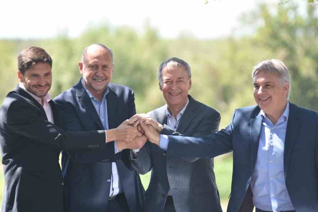 Omar Perotti viaja a Medio Oriente para firmar créditos por el acueducto Santa Fe-Córdoba