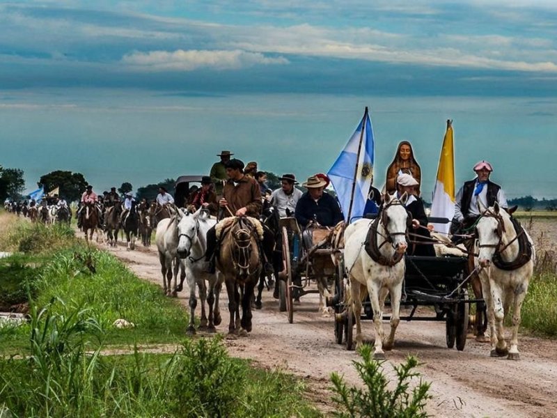 La Cabalgata por la Fe y la Unión de los Pueblos inició un nuevo recorrido por Las Colonias