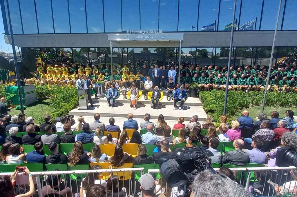 Defensa y Justicia inauguró su predio