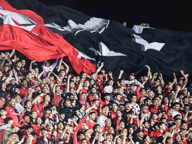 Heinze se fue en paz con los hinchas y ahora Newell’s inicia un recambio profundo