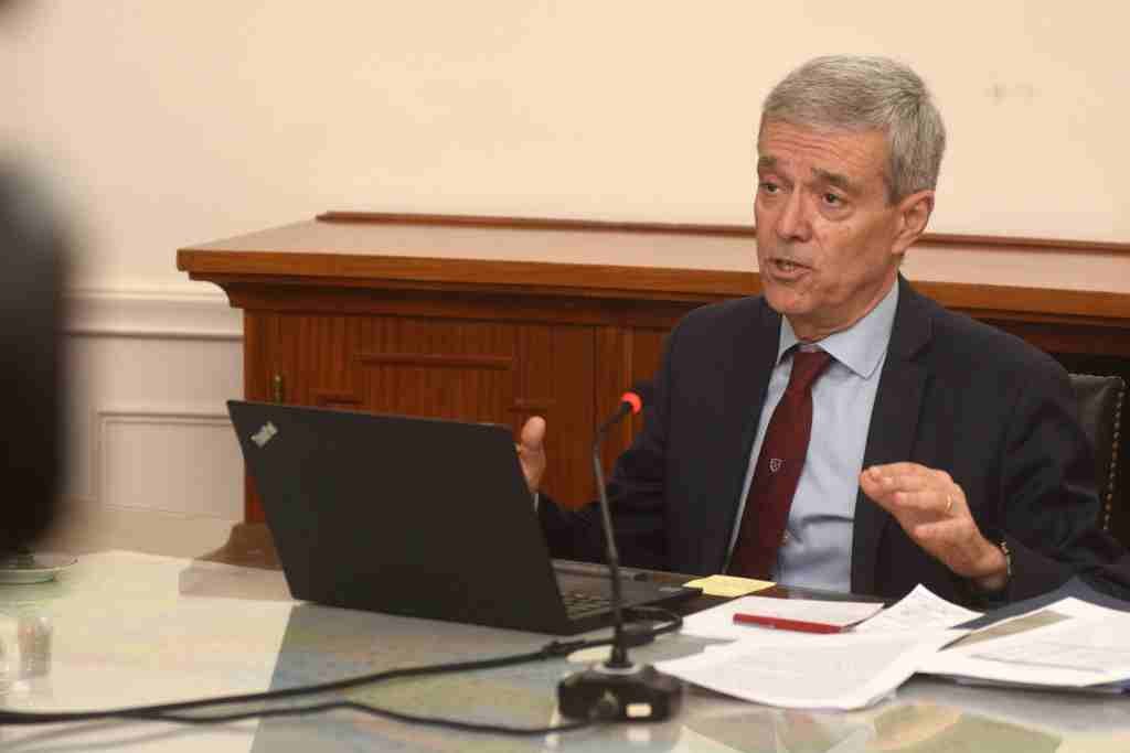 La gestión de Omar Perotti deja más de $ 270.000 millones disponibles