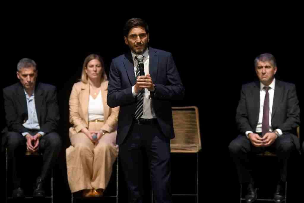 Pullaro exigió transparencia y honestidad en la gestión
