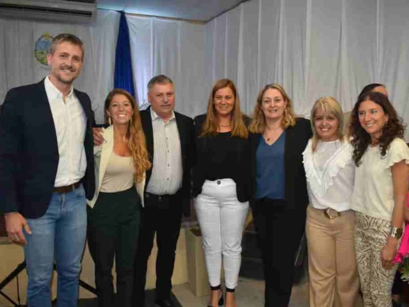 Chovet: Sergio Busquet juró como presidente comunal