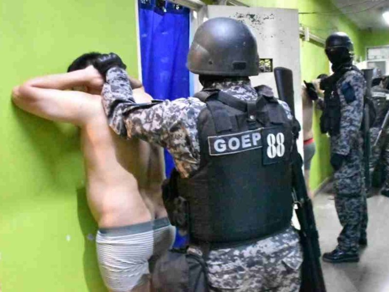 Quiénes son los delincuentes de alto perfil trasladados a pabellones de máxima seguridad