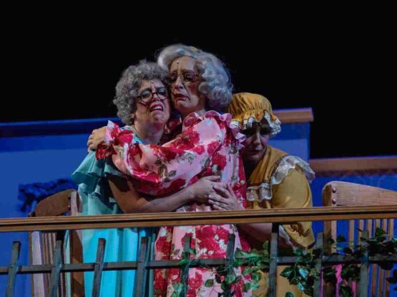 Las Viejas: un culto al deseo y homenaje a la vida