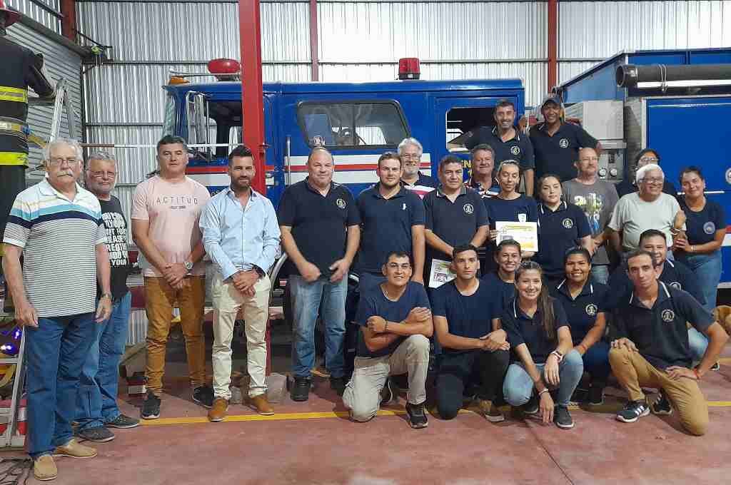 Nuevos rostros y ascensos en Bomberos Voluntarios de San Javier
