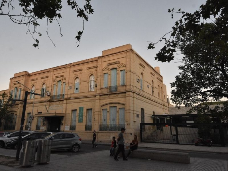 Murió en el Hospital Cullen un hombre apuñalado en San Javier