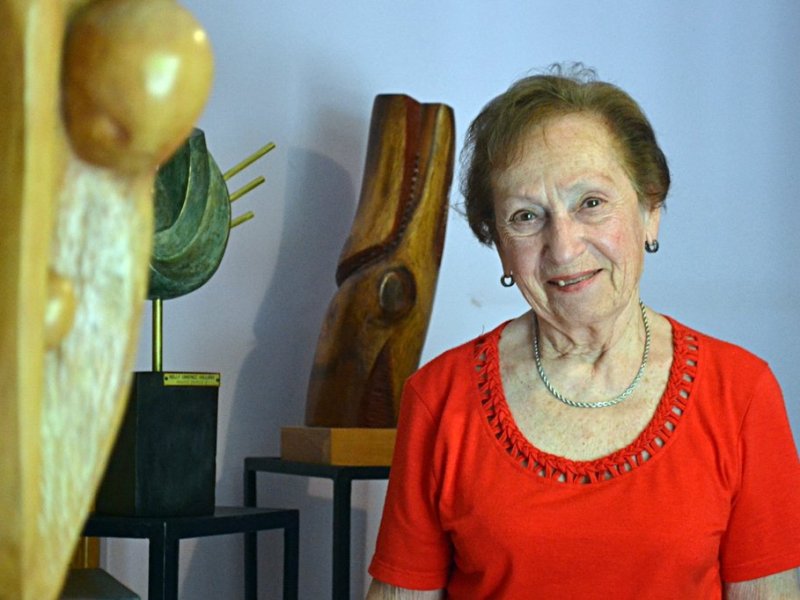 Nelly Giménez Vallana: «Mis esculturas expresan mis estados de ánimo»