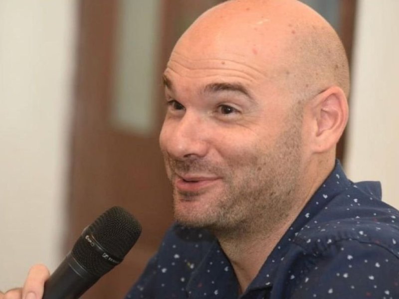 El Ejecutivo local reconoció al premiado escritor Germán Bartizzaghi