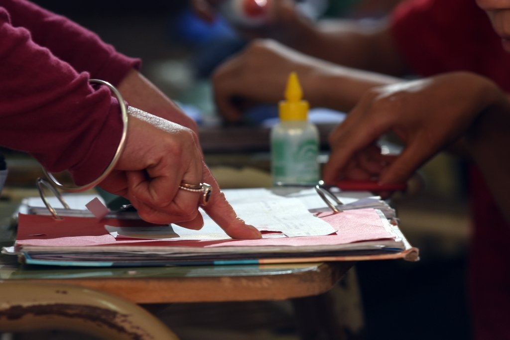 Revelan que hay 7.700 docentes reemplazantes y hasta titulares sin carpetas médicas