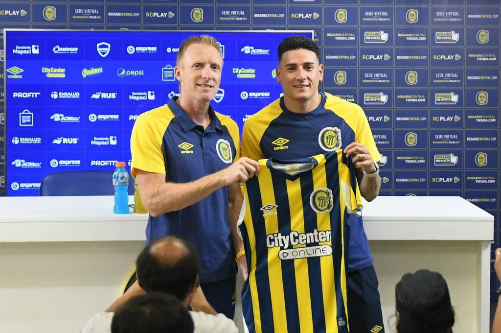 Rosario Central: uno seguro, uno al caer y búsqueda abierta