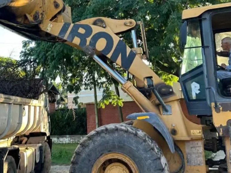 Avellaneda y Reconquista trabajan a destajo para revertir los daños del temporal