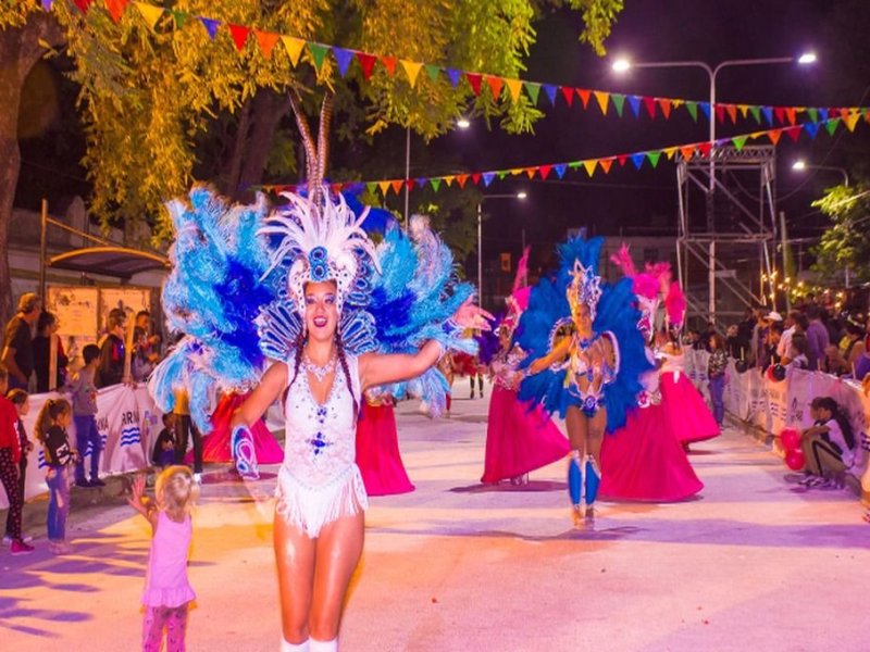 Se comienzan a sentir los carnavales de la capital provincial