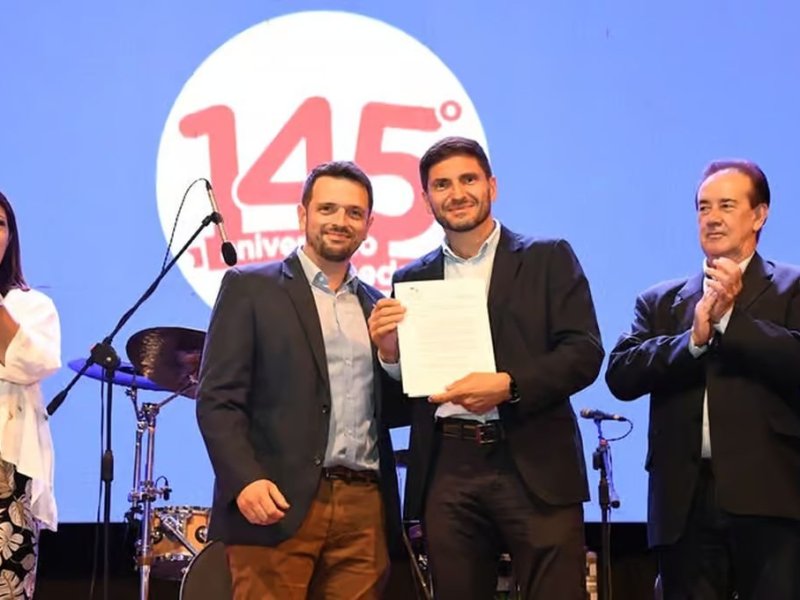 Pullaro: «Si existieran más Avellaneda y más Santa Fe, Argentina sería diferente»