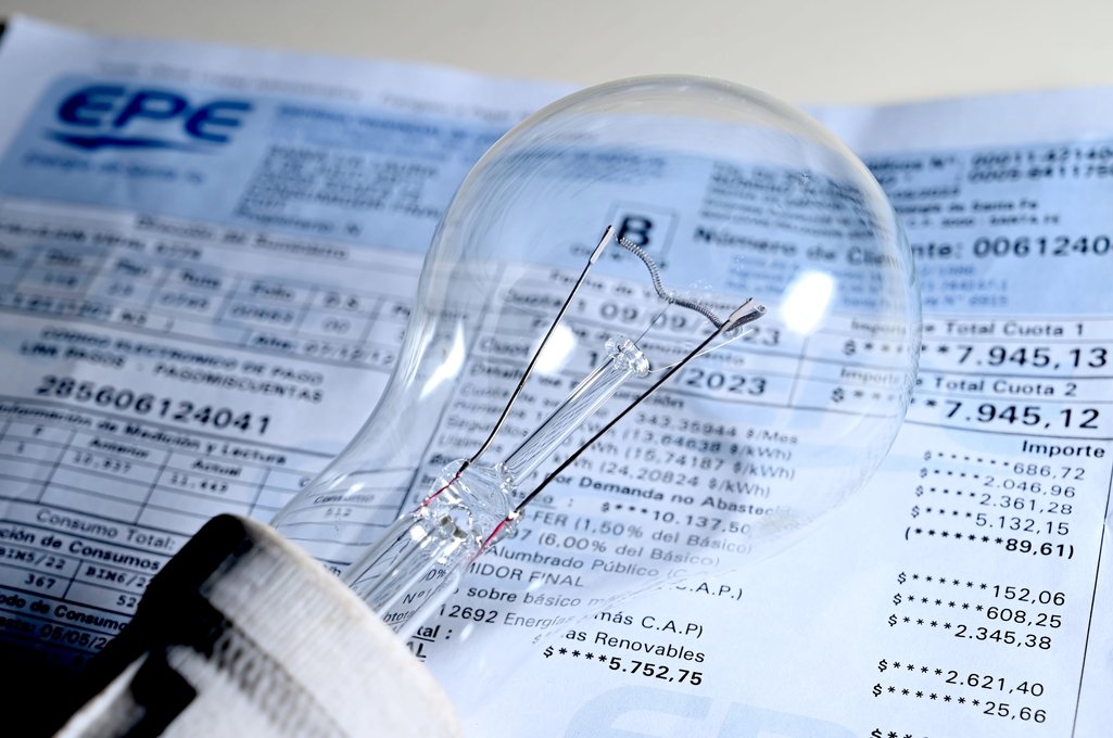 Impacto al bolsillo: de cuánto podría ser el aumento de la energía eléctrica en Santa Fe