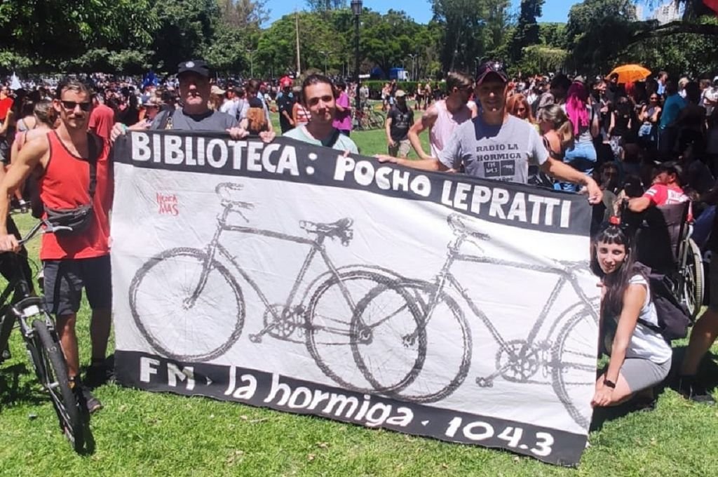 Una campaña de suscripciones para colaborar con la Biblioteca Pocho Lepratti