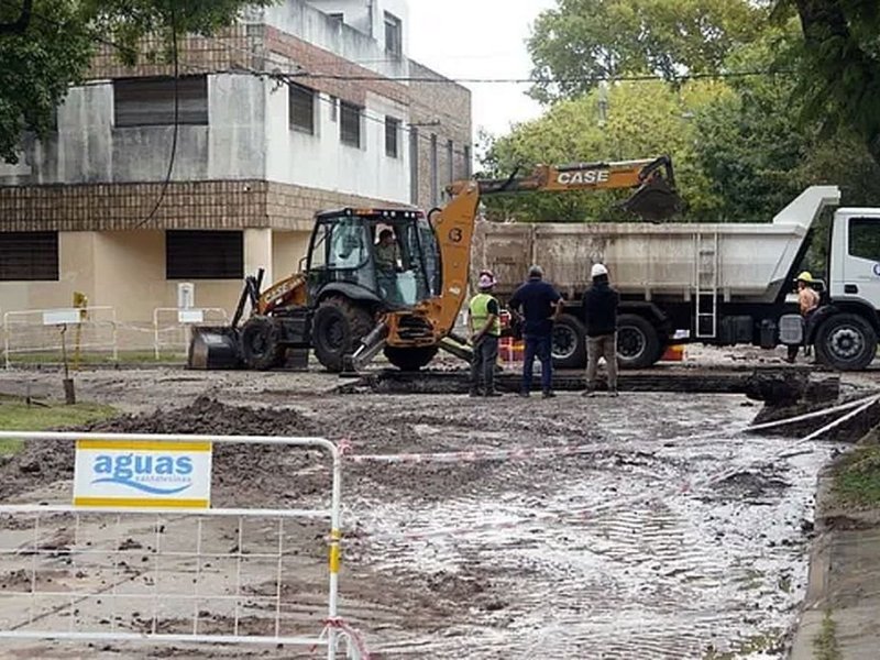 Se restableció el suministro de agua en Rosario y Villa Gobernador Gálvez