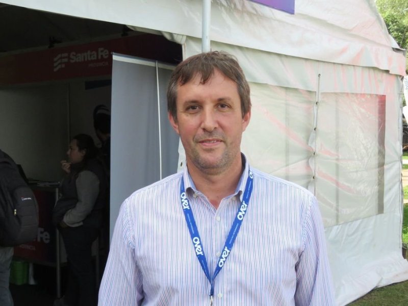 De Lorenzi admitió la gravedad de la crisis lechera