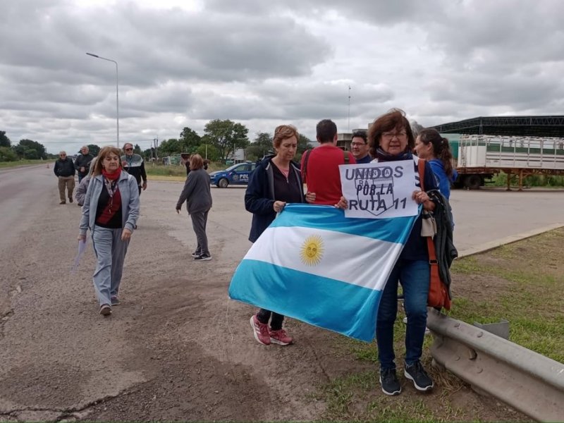 Todos por la 11: el centro-norte santafesino reclamó por el estado la ruta