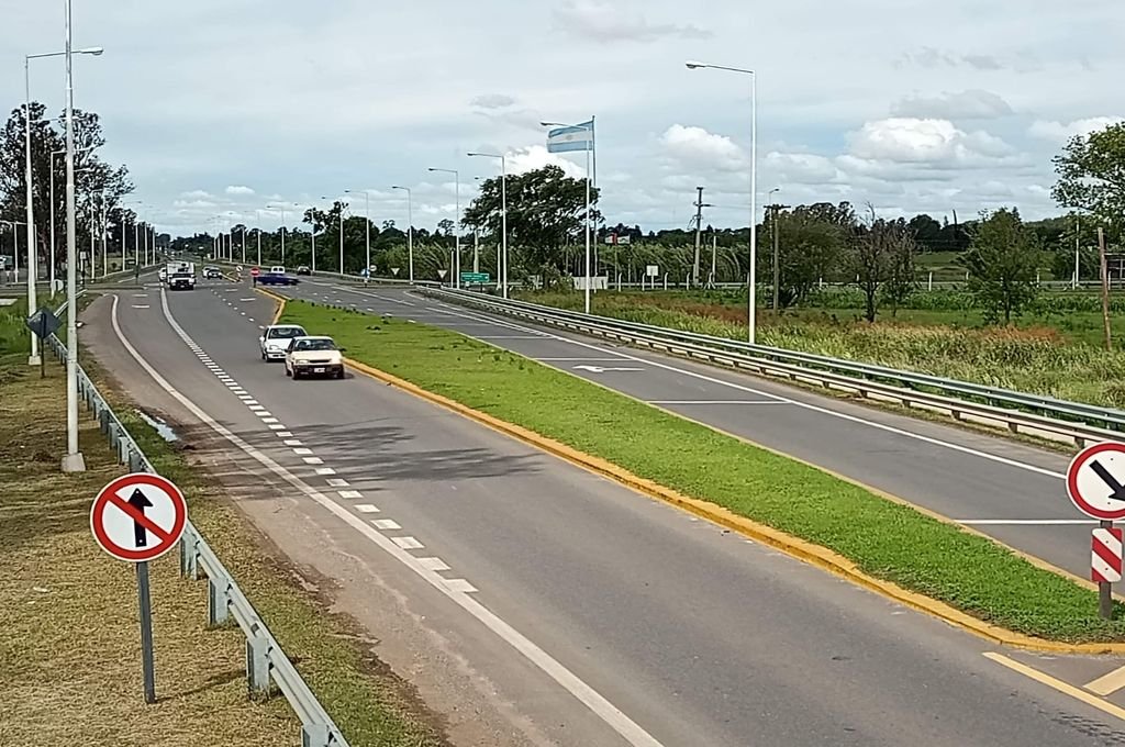 Volvieron los radares fijos en la autopista de Circunvalación de Rosario