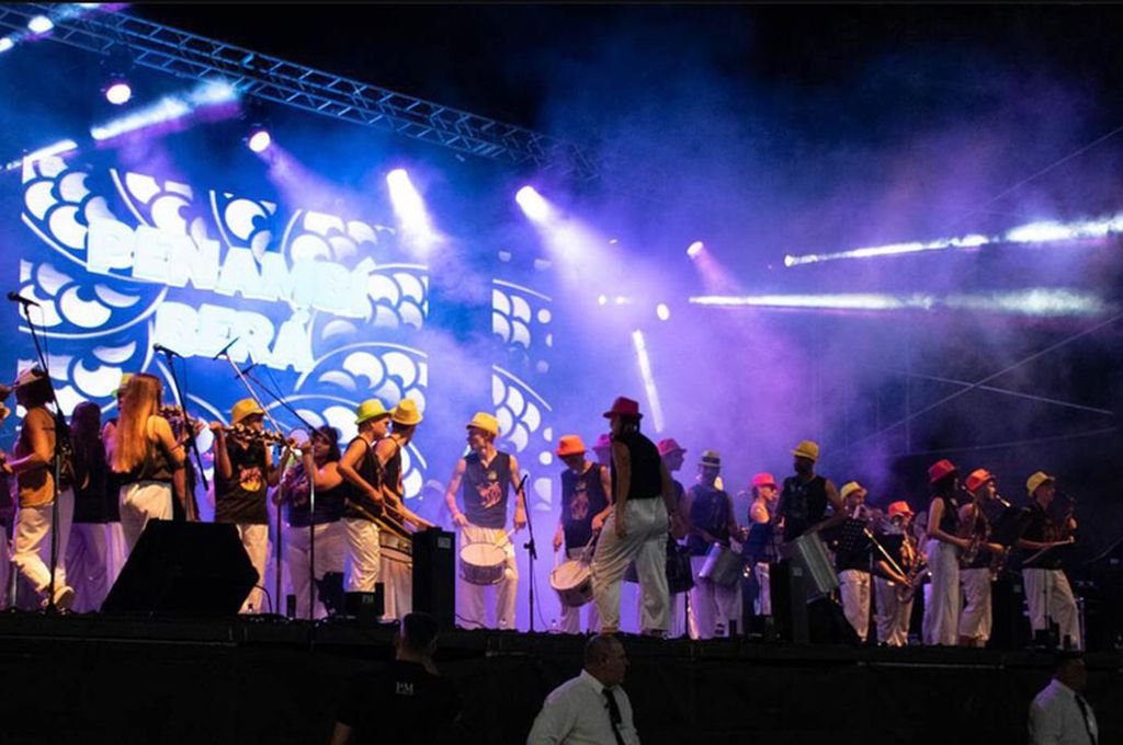 Sastre crea un registro para la difusión de artistas locales