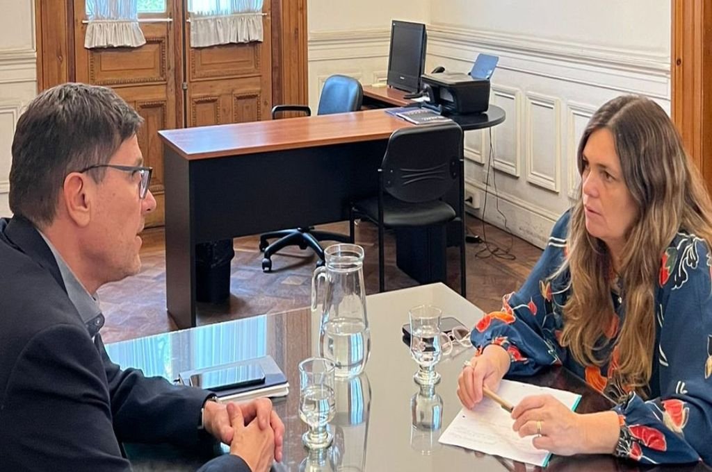 Di Stefano destacó el inicio del Plan de Alfabetización «Raíz»