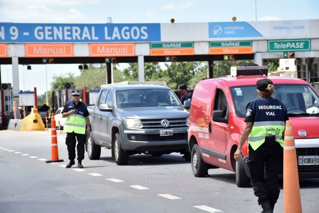 Refuerzan controles en rutas de Santa Fe por el «finde» largo